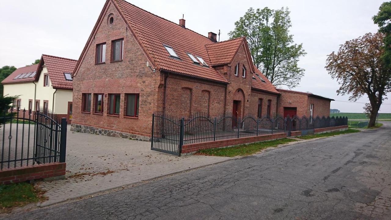 Noclegi Zdzislaw Sieradzki Zbiczno Buitenkant foto